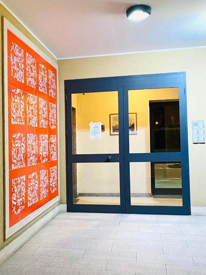 I Due Delfini Apartamento Taranto Exterior foto